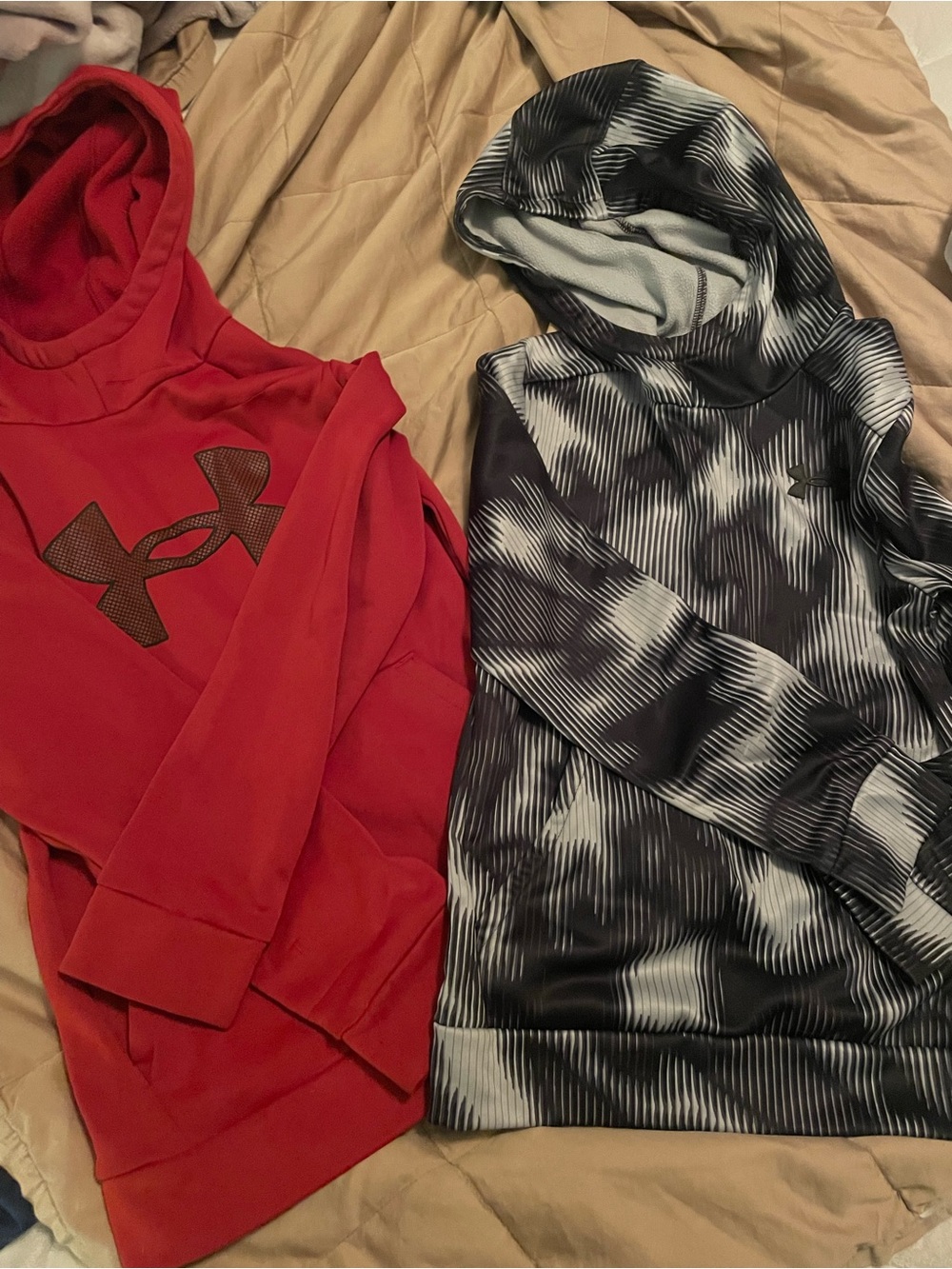 Under Armour boy’s  Hoodies- lot of two